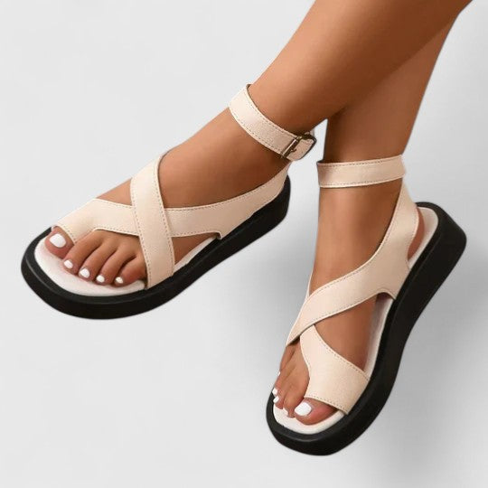Neve - Plattformsandalen