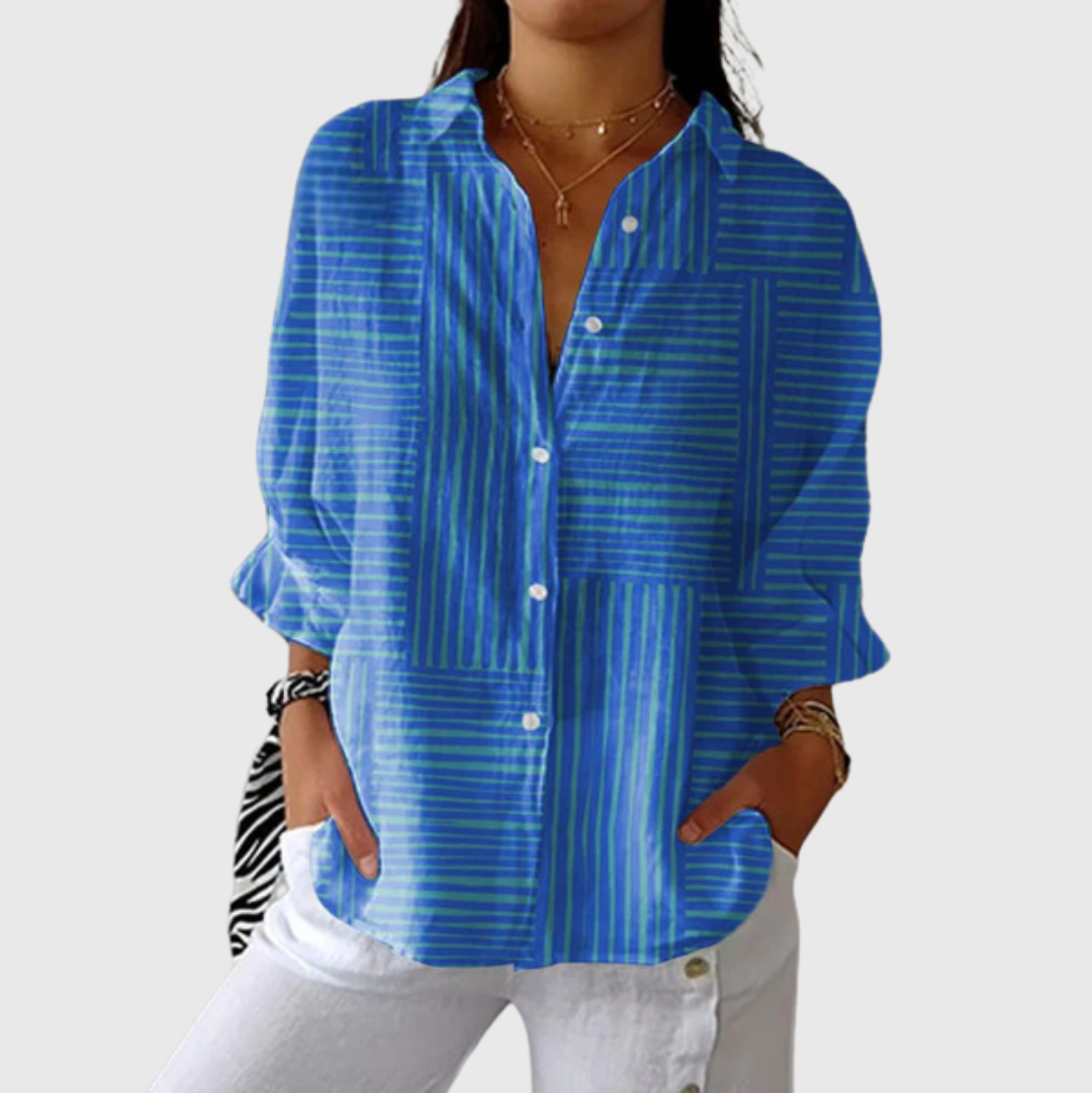 Leichte und farbenfrohe gemusterte Bluse