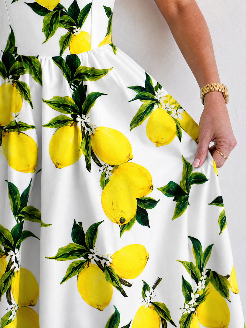Auvelle | Ärmelloses Midi-Kleid mit Zitronenprint