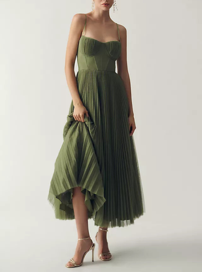 Elegant drapierte Tüllrobe