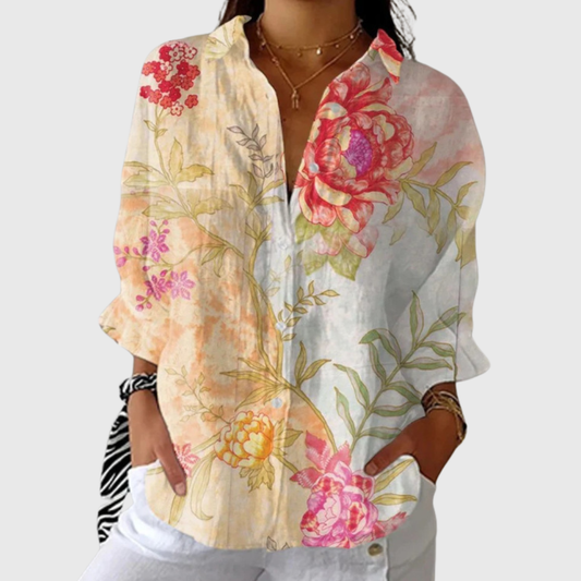 Leichte und farbenfrohe Bluse mit Muster