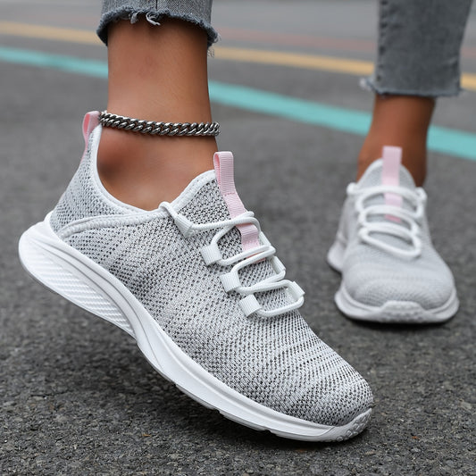 Ultraleichte und atmungsaktive Sportschuhe