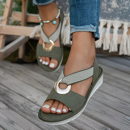 Skylar | Flache Sandalen mit Metall-Schnalle