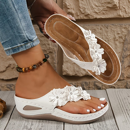 Bequeme Blumensandalen