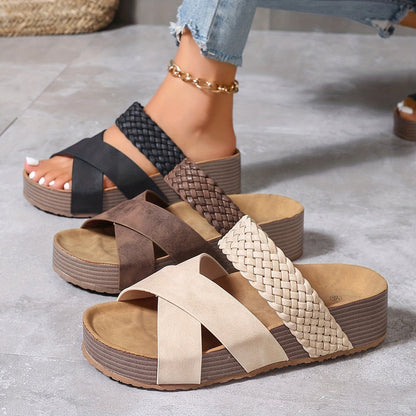 Elegante Gewebte Sandalen