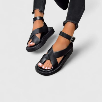 Neve - Plattformsandalen