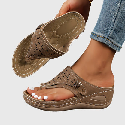Anika - Badesandalen